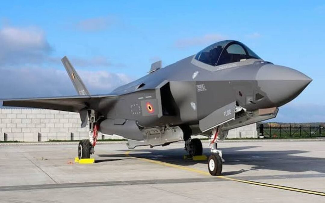 The US Air Force wants its next generation of target drones to mimic stealth jets