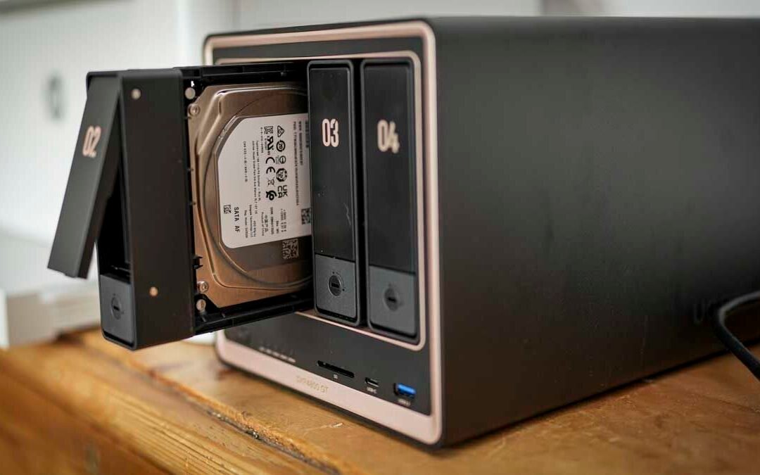 Creators can save $100 on the powerful Ugreen DXP4800 GT NAS
